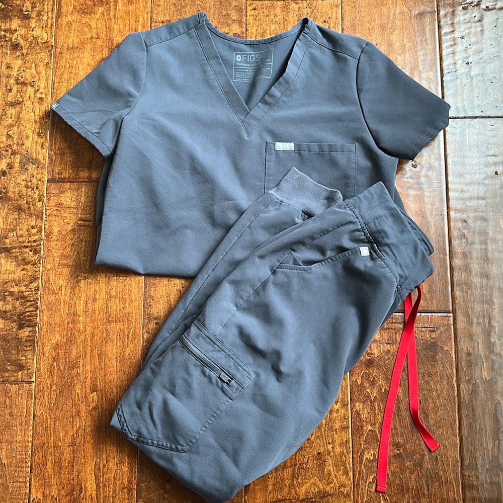 FIGS - charcoal grey